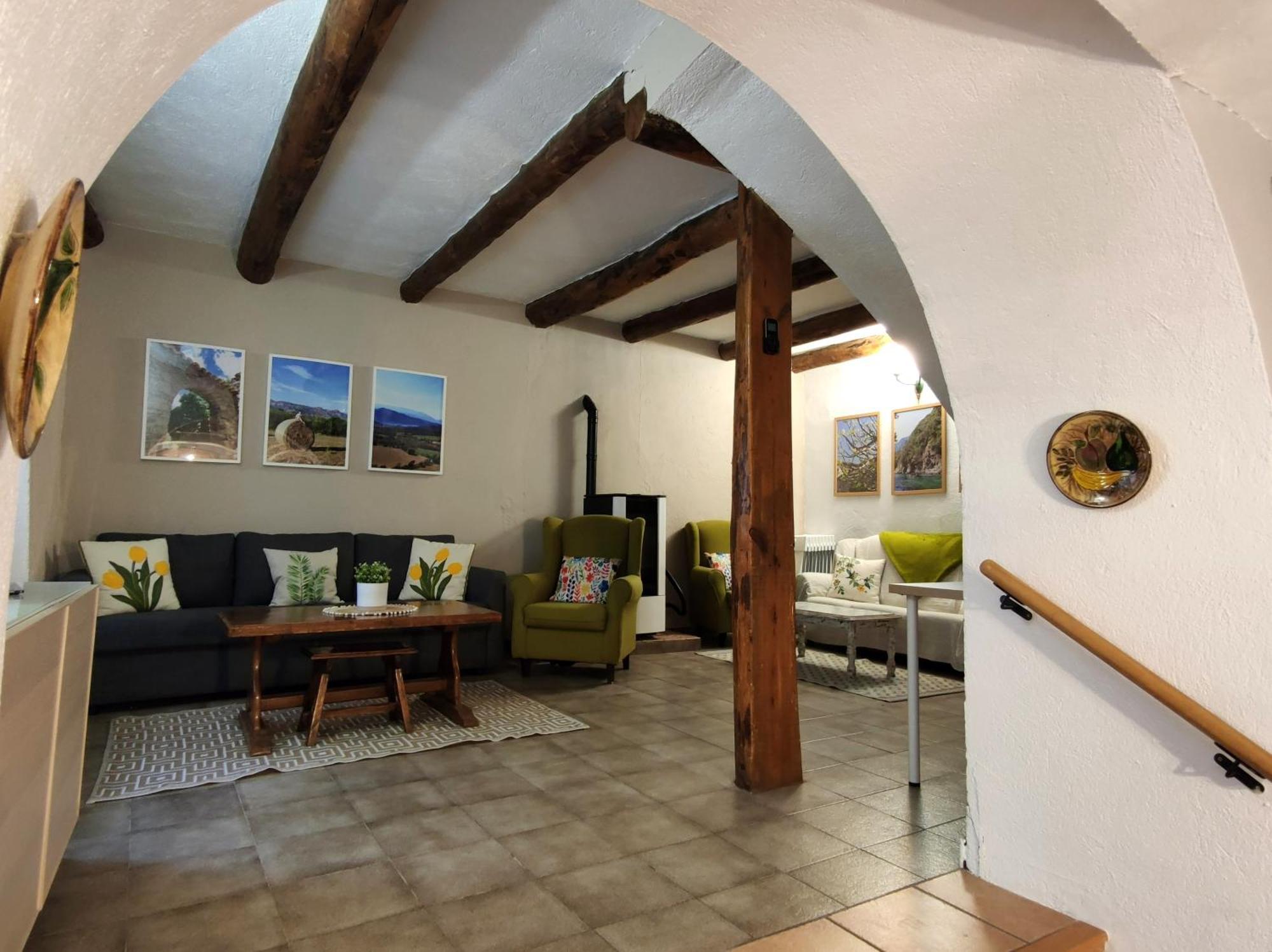Casa Escola Villa Побла де Сегур Екстериор снимка